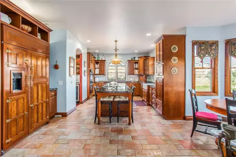 Kitchen - 9870 Nancy, Cherry Valley, CA 92223 photo 1 of 5