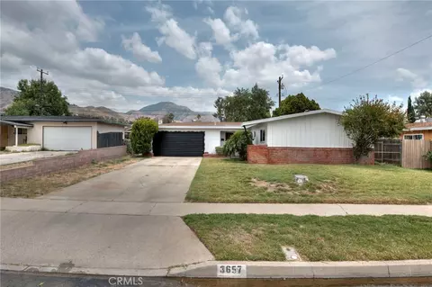 3657 Conejo Dr, San Bernardino, CA 92404