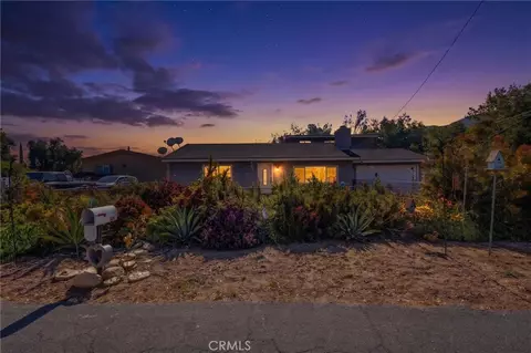 200 Bonita Ct, Mentone, CA 92359