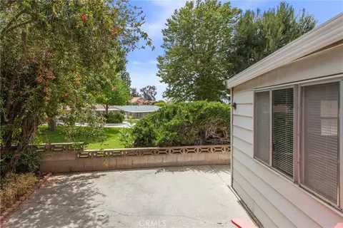 Exterior - 11965 Peach Tree, Yucaipa, CA 92399 photo 4 of 10