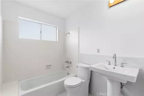 Bath - 1334 St Anton, Lake Arrowhead, CA 92352 photo 3 of 3