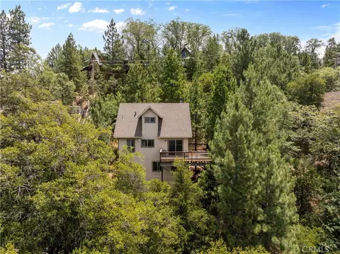 Exterior - 1334 St Anton, Lake Arrowhead, CA 92352 photo 1 of 3