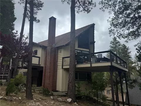686 Grass Vly, Lake Arrowhead, CA 92352