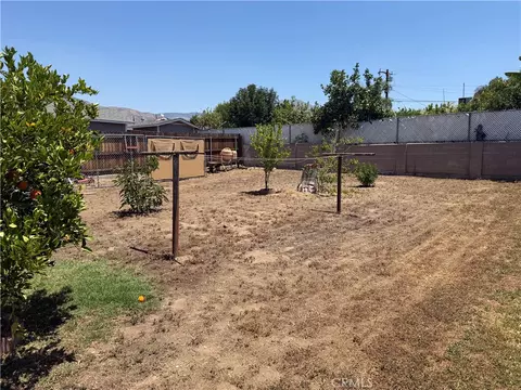 Exterior - 7237 Olive St, Highland, CA 92346 photo 5 of 7