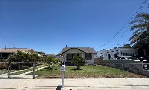 7237 Olive St, Highland, CA 92346