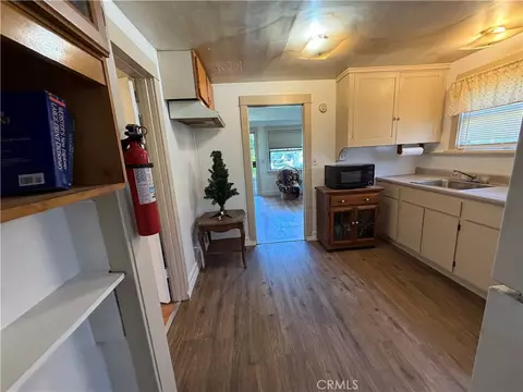 Entry Way - 7237 Olive St, Highland, CA 92346 photo 2 of 2
