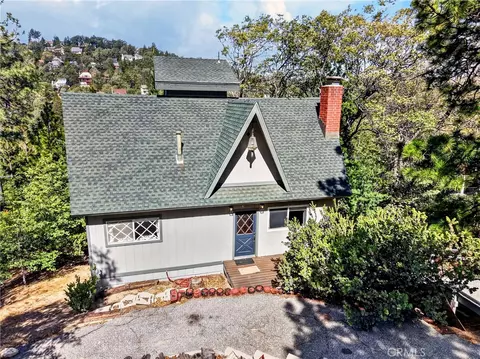 Exterior - 1341 Calgary Dr, Lake Arrowhead, CA 92352 photo 8 of 8