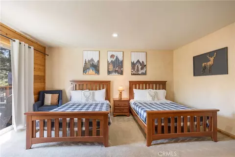 Bedroom - 166 N Teakwood Dr, Big Bear Lake, CA 92315 photo 10 of 10