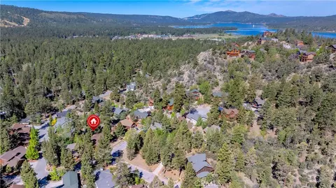 View/Area - 166 N Teakwood Dr, Big Bear Lake, CA 92315 photo 2 of 4