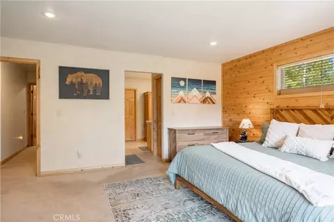 Bedroom - 166 N Teakwood Dr, Big Bear Lake, CA 92315 photo 3 of 10