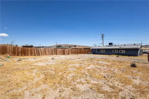 Exterior - 1434 Mesa, Barstow, CA 92311 photo 4 of 5
