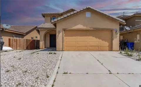 13736 Sunshine Ter, Victorville, CA 92394