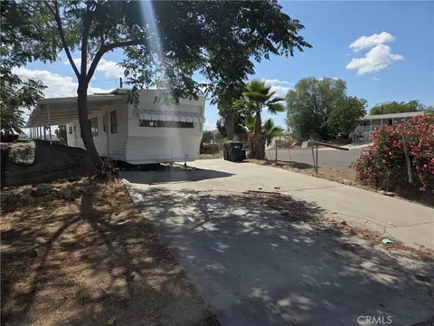 22509 Carter, Perris, CA 92570 photo 2
