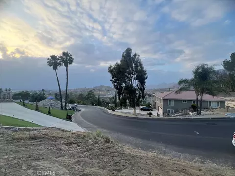 20254 Westpoint Dr, Riverside, CA 92507 photo 16