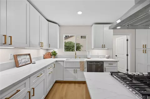 Kitchen - 7938 Chantry Ave, Fontana, CA 92336 photo 5 of 5