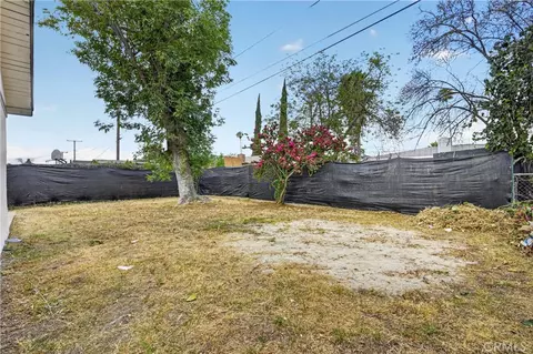 7938 Chantry Ave, Fontana, CA 92336 photo 22