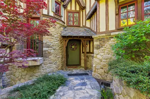 Other - 27596 High Knl, Lake Arrowhead, CA 92352 photo 3 of 15