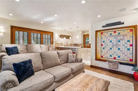 Living - 27596 High Knl, Lake Arrowhead, CA 92352 photo 6 of 8