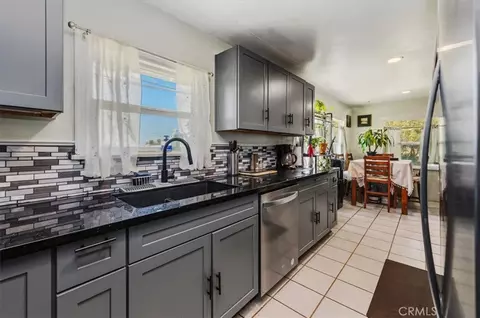 Kitchen - 34911 Avenue D, Yucaipa, CA 92399 photo 4 of 4
