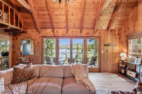 Living - 28901 Palisades Dr, Lake Arrowhead, CA 92352 photo 2 of 9
