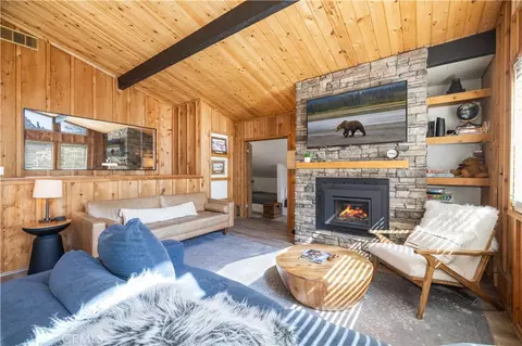 Living - 789 Silver Tip, Big Bear Lake, CA 92315 photo 2 of 5
