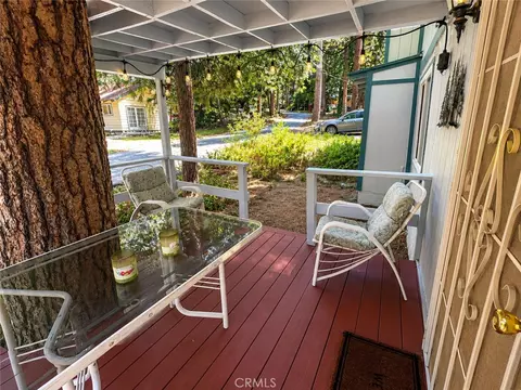 25027 Moon, Crestline, CA 92325 photo 26