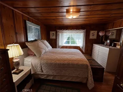 25027 Moon, Crestline, CA 92325 photo 15
