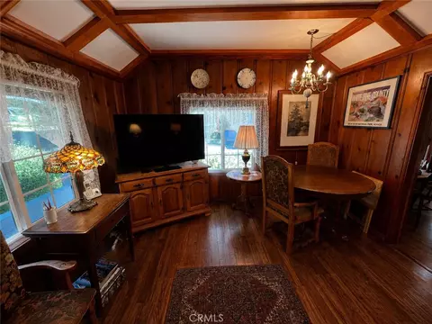 25027 Moon, Crestline, CA 92325 photo 21