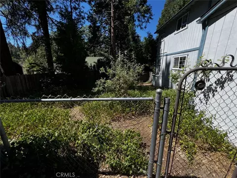 25027 Moon, Crestline, CA 92325 photo 31