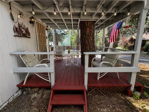 25027 Moon, Crestline, CA 92325 photo 25