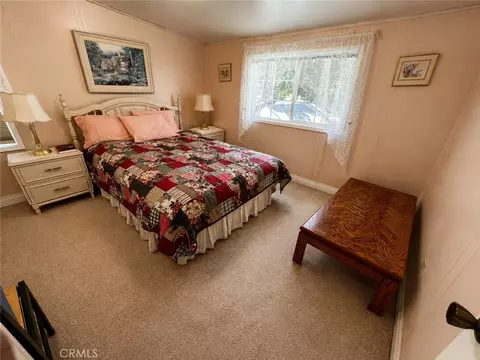 25027 Moon, Crestline, CA 92325 photo 7