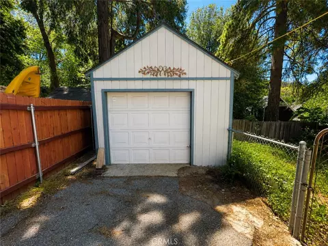25027 Moon, Crestline, CA 92325 photo 24