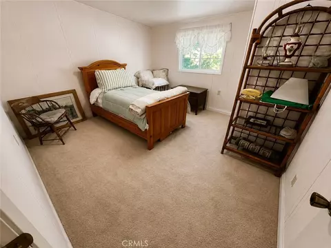 25027 Moon, Crestline, CA 92325 photo 9