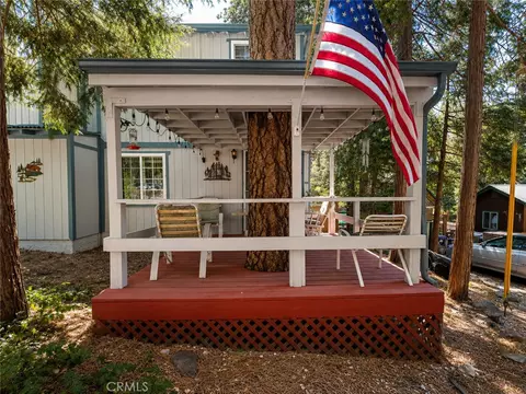25027 Moon, Crestline, CA 92325 photo 27