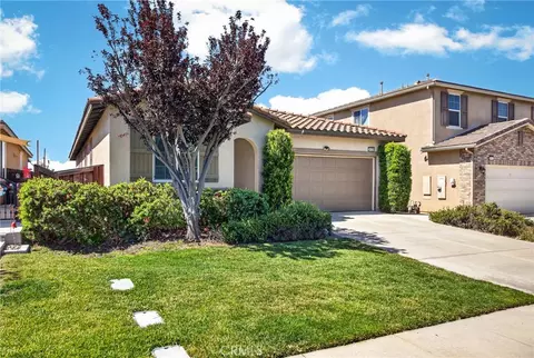 38539 Divot, Beaumont, CA 92223