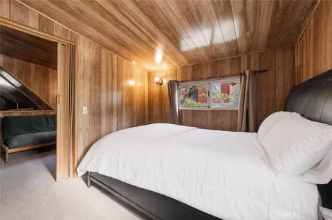 Bedroom - 773 Sunset, Sugarloaf, CA 92386 photo 4 of 6