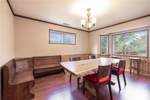 Dining - 773 Sunset, Sugarloaf, CA 92386 photo 1 of 2