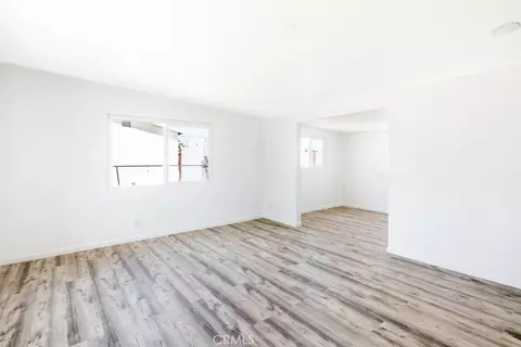 Living - 64868 Tonto Dr, Joshua Tree, CA 92252 photo 5 of 6