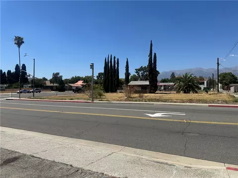 385 W Ramsey, Banning, CA 92220
