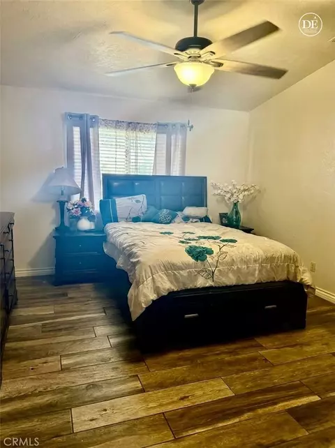 Bedroom - 13375 Rincon Rd, Apple Valley, CA 92308 photo 8 of 10