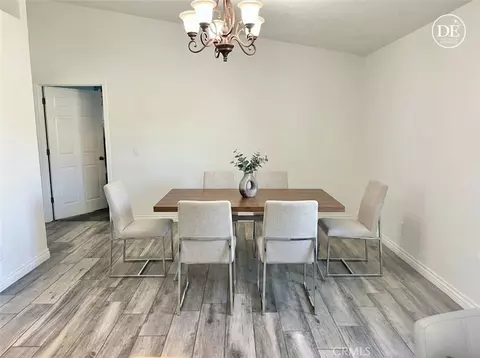 Dining - 13375 Rincon Rd, Apple Valley, CA 92308 photo 2 of 2