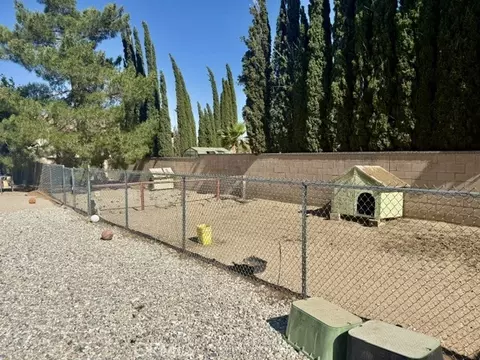 Exterior - 13375 Rincon Rd, Apple Valley, CA 92308 photo 15 of 40
