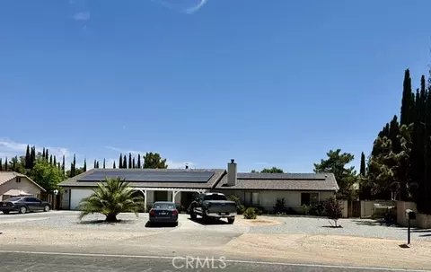Exterior - 13375 Rincon Rd, Apple Valley, CA 92308 photo 2 of 40