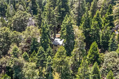 Other - 24702 Nestal Ct, Crestline, CA 92325 photo 9 of 10