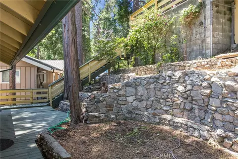 Exterior - 24702 Nestal Ct, Crestline, CA 92325 photo 6 of 16