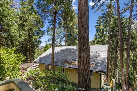 Exterior - 24702 Nestal Ct, Crestline, CA 92325 photo 2 of 16