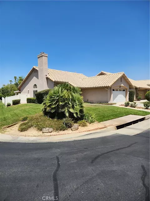 781 Torrey Pnes, Banning, CA 92220