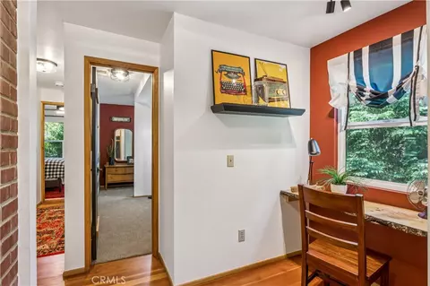 Entry Way - 177 Joaquin Miller, Lake Arrowhead, CA 92352 photo 4 of 8