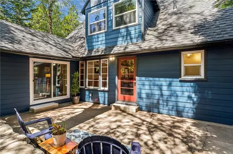 Exterior - 177 Joaquin Miller, Lake Arrowhead, CA 92352 photo 8 of 12