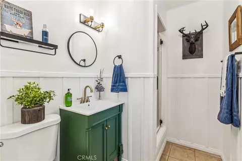 Bath - 177 Joaquin Miller, Lake Arrowhead, CA 92352 photo 3 of 6
